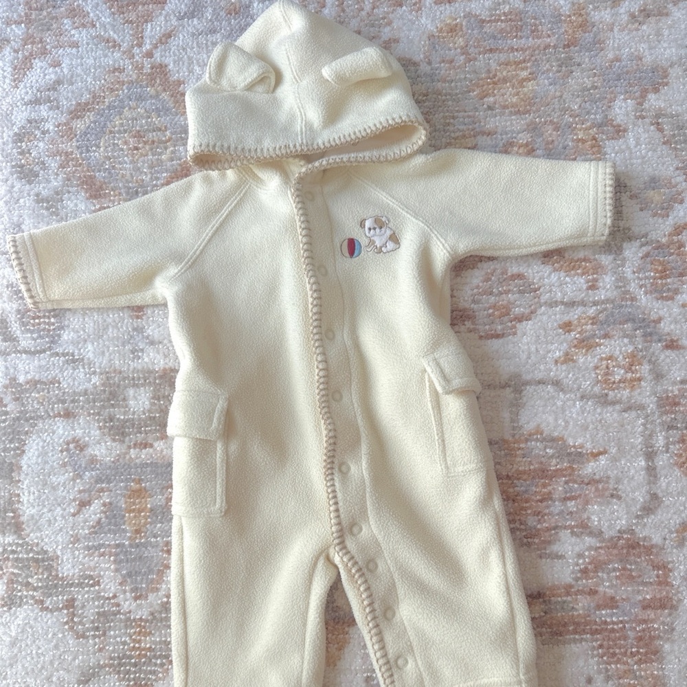 Gymboree Cream Hooded Baby One-Piece Fleece with Puppy Patch
